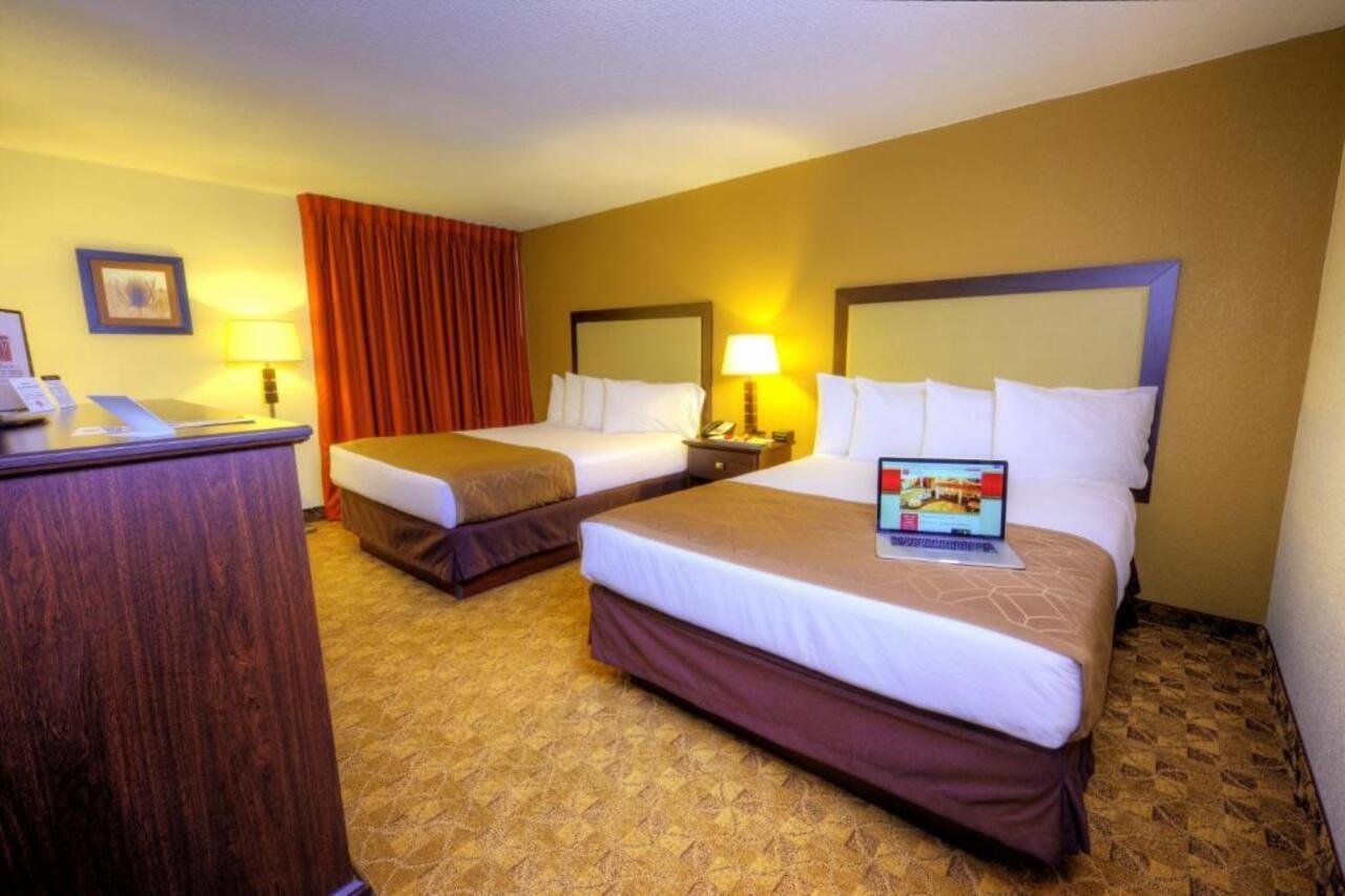 Hotel Village Clemmons-winston Salem, Trademark By Wyndham 3*